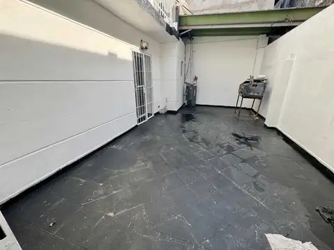 Depto Tipo Casa en Venta 26 años
