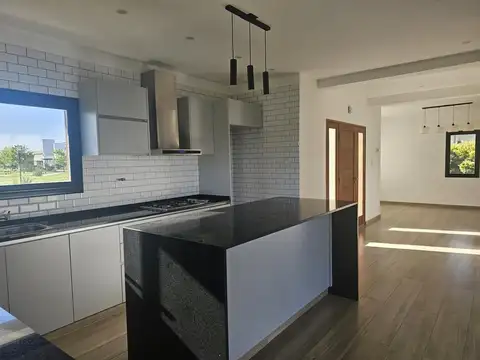 Casa en Alquiler 3 años