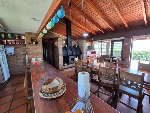 VENTA CASA 3DOR PILETA GAL ASADOR CNA SAN ROQUE