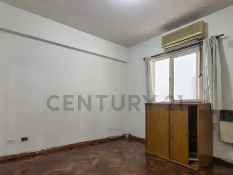 Saenz Peña 500, Piso 0