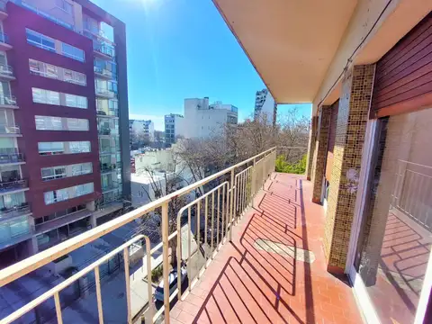 Departamento en Venta en Ramos Mejía, USD 160.000