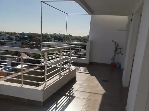 Departamento en Alquiler de 3 ambientes