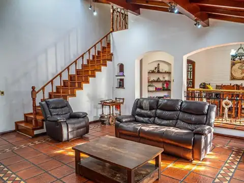 CASA ADROGUE OPORTUNIDAD