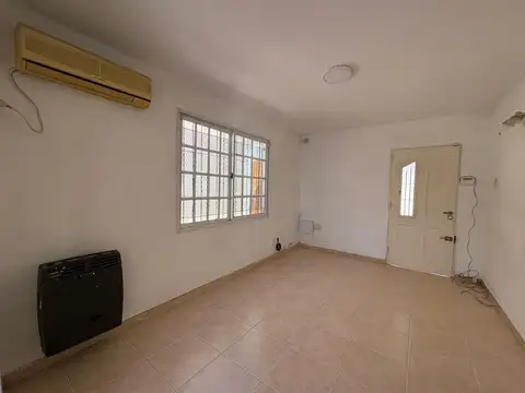 Casa en Venta en Zárate, USD 90.000