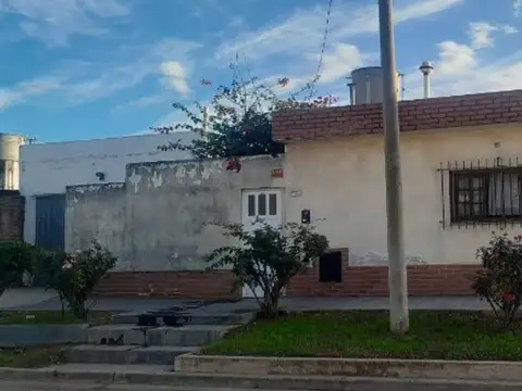 Casa + departamento Fiorucci 395