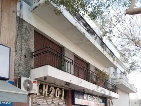 12 y 63 , Piso 0