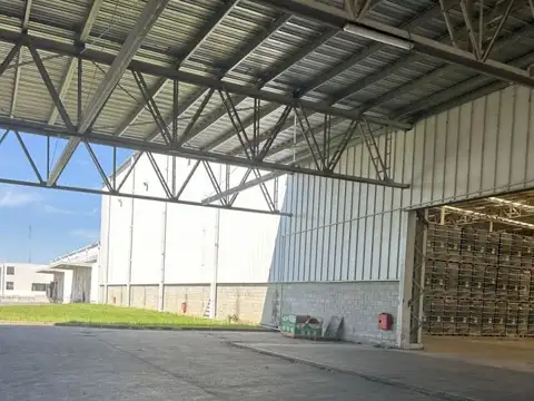 Nave Industrial 10500 m² – José María Rosa 3509 BIS – Excelente Acceso