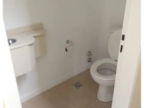 Condominio La Fernanda 100