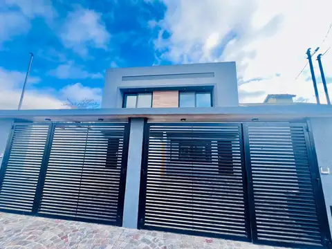 Casa en Venta 1 año