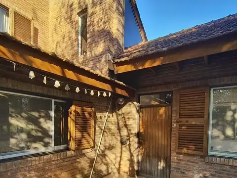 Casa en Alquiler de 3 dormitorios