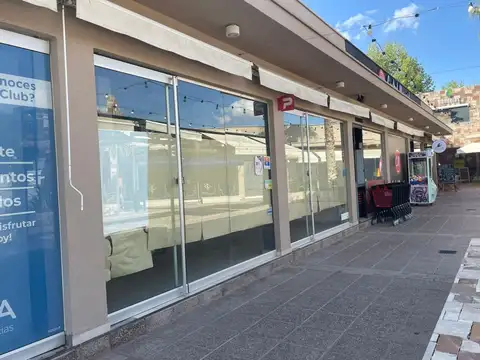 Local en Alquiler en Chacras de Coria, $ 900.000