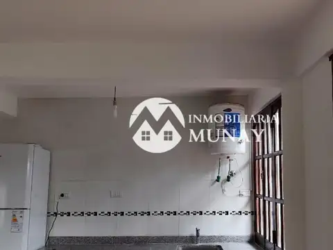 Casa 2 ambientes con 2 baños