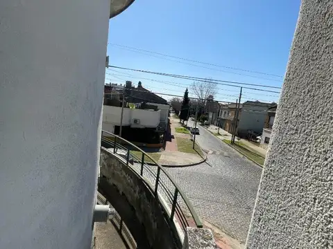 Depto Tipo Casa en Venta al Noreste