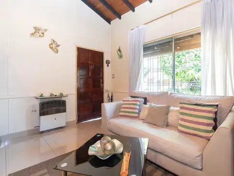 Casa en Venta en Villa Real, USD 240.000