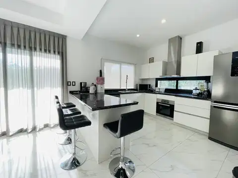 Casa en Venta al Noroeste