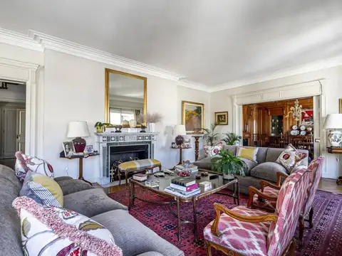 Departamento 9 ambientes con 6 baños