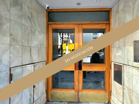 Alquiler 24 meses Departamento 2 ambientes mas dependencia, zona centro
