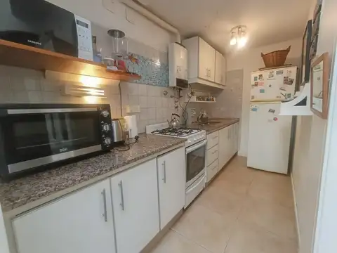 Depto Tipo Casa en Venta 60 años