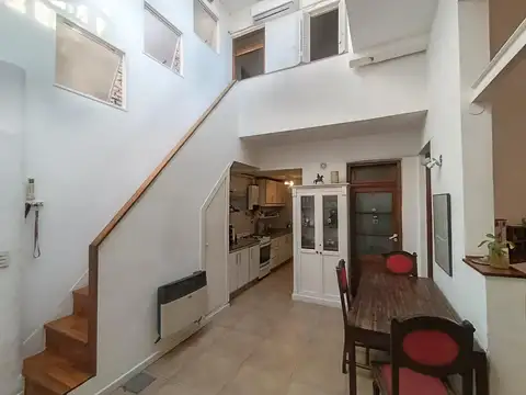 Depto Tipo Casa 5 ambientes con 3 baños