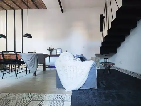 Depto Tipo Casa en Venta en Monte Castro, USD 180.000