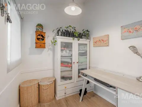 Depto Tipo Casa en Venta con 1 cocheras