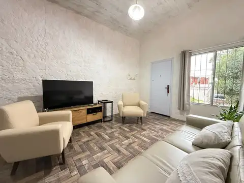 Venta Casa 3 dormitorios mas patio Santa Catalina