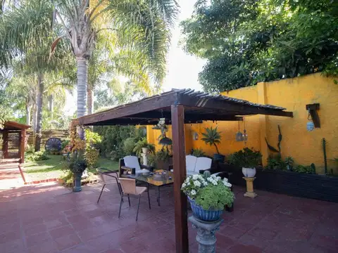 VENTA CASA CON NEGOCIO EL PINAR