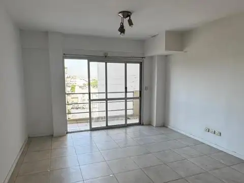 Departamento en Alquiler en Villa Devoto, $ 600.000