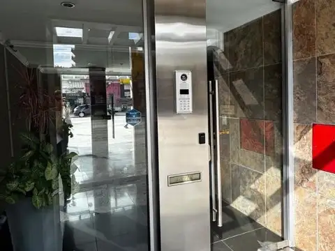 Av. Francisco Beiró 4900