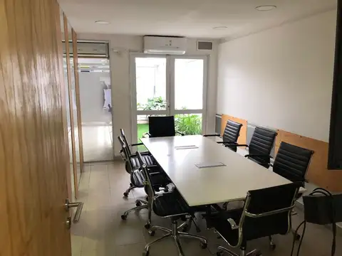 Casa en Alquiler en Villa Santa Rita, USD 3.000