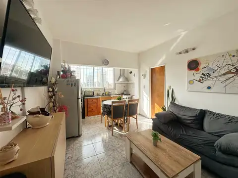 VENTA DEPARTAMENTO 2 AMB TERRAZA BAULERA VALENTIN ALSINA. APTO CRÉDITO