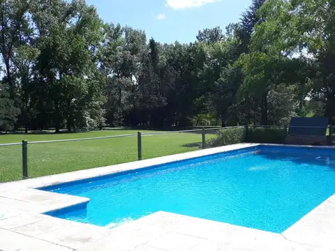 Quinta en Venta en Manzanares, USD 660.000