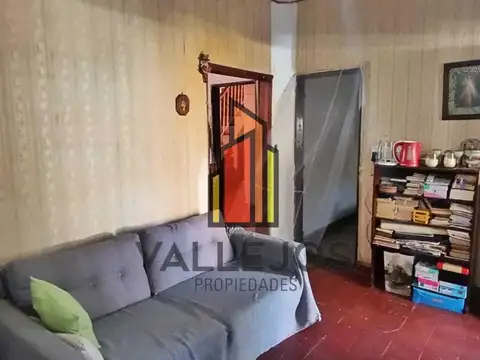 Depto Tipo Casa en Venta 50 años
