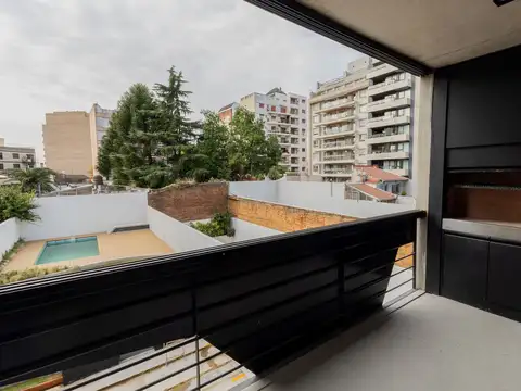 Venta semipiso Premium 3 Amb c/ Parilla V. Luro