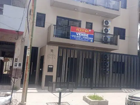 Departamento en venta en Villa Luzuriaga