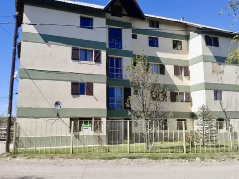 Muy buen departamento de 3 amb. en planta baja “Barrio El Cóndor”