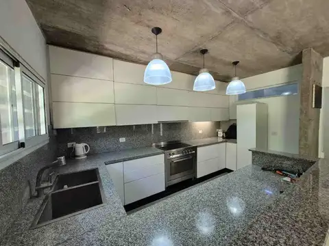 Casa en Alquiler 17 años