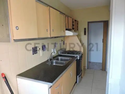 Mitre 2400, Piso 7