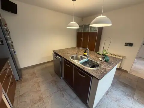 Casa en Venta al Oeste