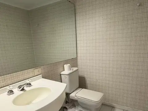 Departamento en Alquiler con 1 cocheras