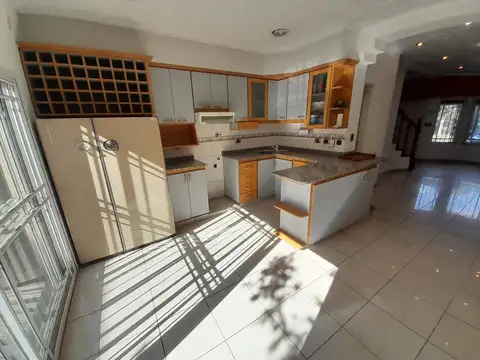 Depto Tipo Casa en Venta de 4 ambientes
