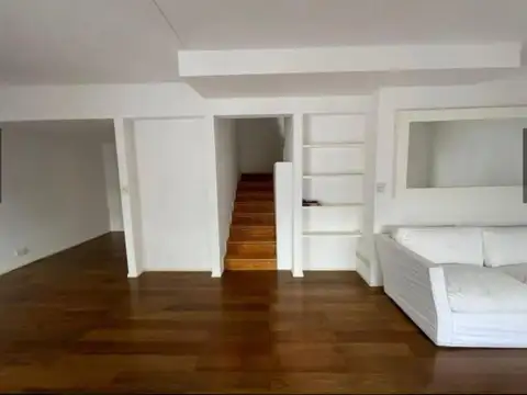 Departamento en Alquiler 44 años