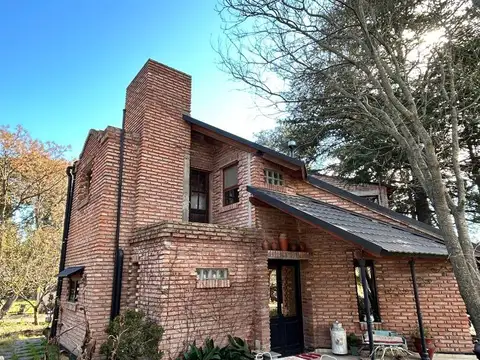 CASA EN ALQUILER A METROS DEL RIO