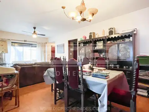 Bermudez al 2900, entre Juan B Justo y Goyena