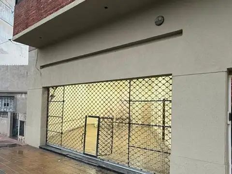 Local en Alquiler en Bernal Oeste, $ 1.500.000