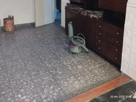 Juan Zanella 4200, Piso -