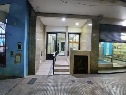 Departamento en venta de 2 ambientes con Balcón.  en Barracas