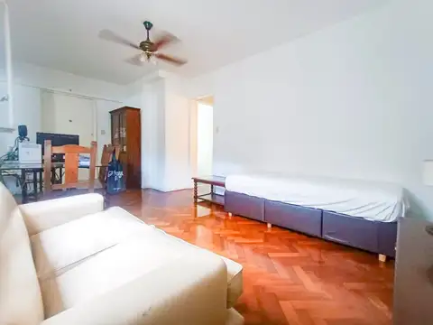 Depto Tipo Casa en Venta de 2 ambientes
