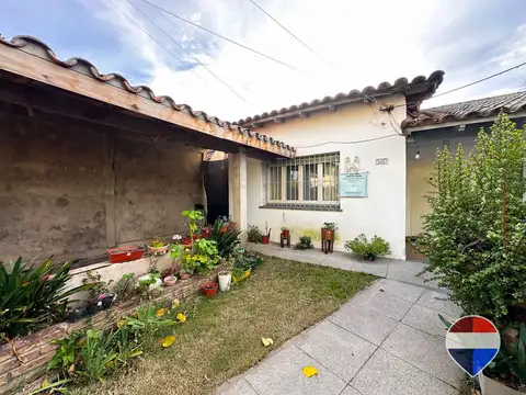 Depto Tipo Casa en Venta de 4 ambientes