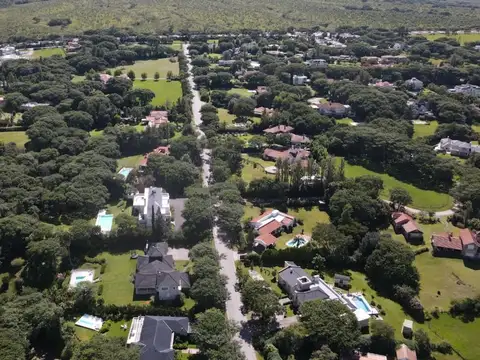 Terreno en venta, Clun de campo El Tipal